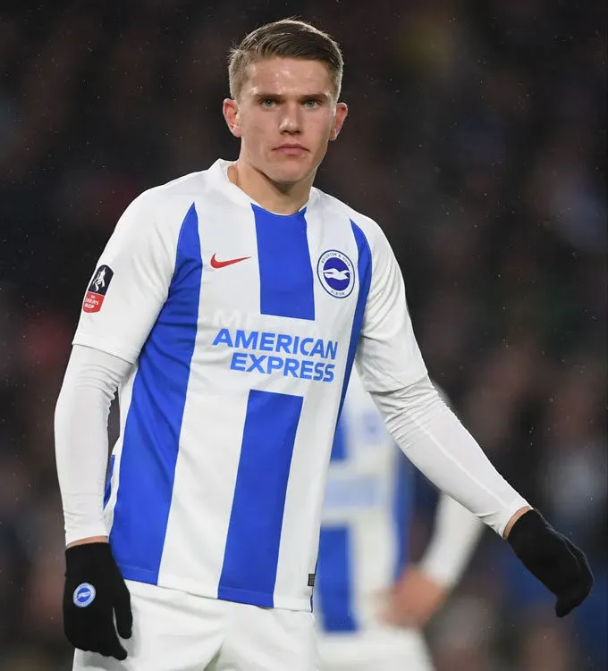 Viktor Gyokeres - Từ cậu bé đến tàu tốc hành Thuỵ Điển Gyokeres đen đủi đáng quên